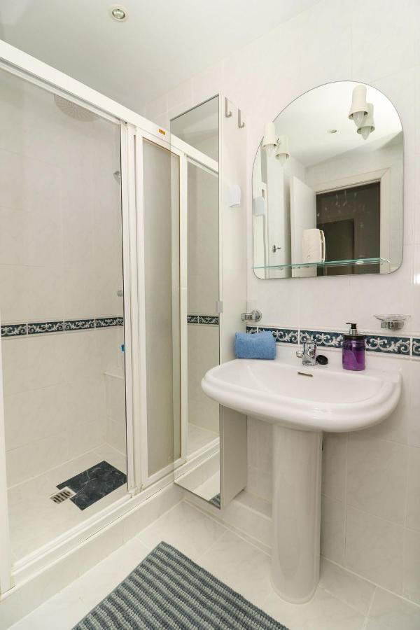Family Apartment Walking Distance To The Sea And All Amenities Sitio de Calahonda Extérieur photo