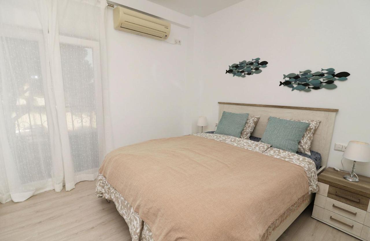 Family Apartment Walking Distance To The Sea And All Amenities Sitio de Calahonda Extérieur photo